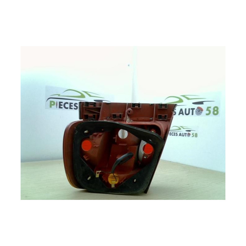 Feu arriere principal gauche (feux) AUDI A4 1 PHASE 1 d’occasion