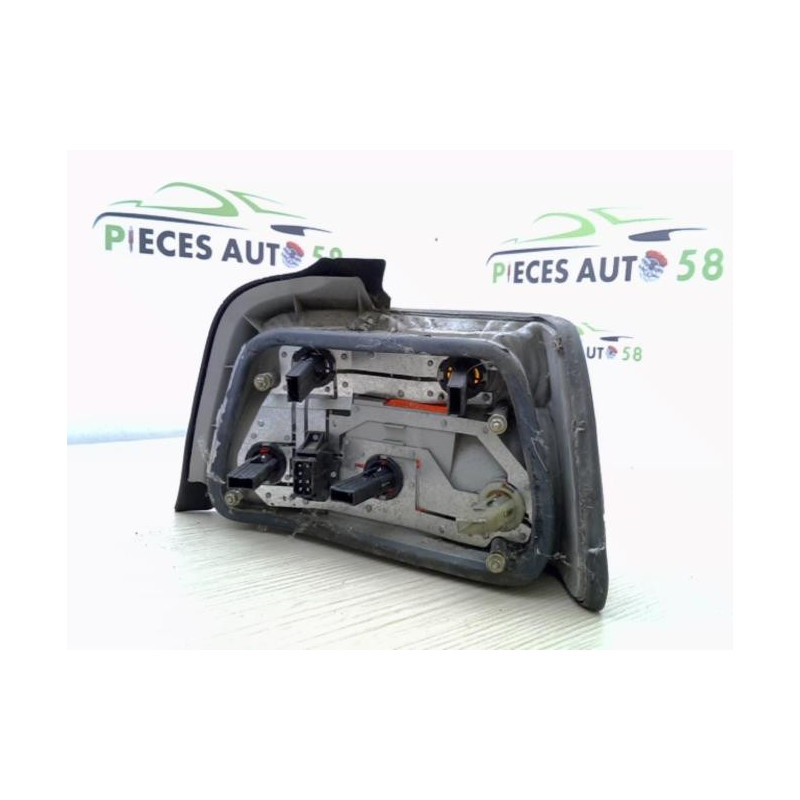 Feu arriere principal gauche (feux) BMW SERIE 3 E36 d’occasion