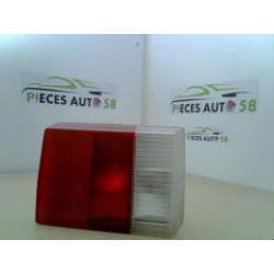 Feu arriere secondaire gauche (feux) AUDI 80 3 PHASE 1 d’occasion