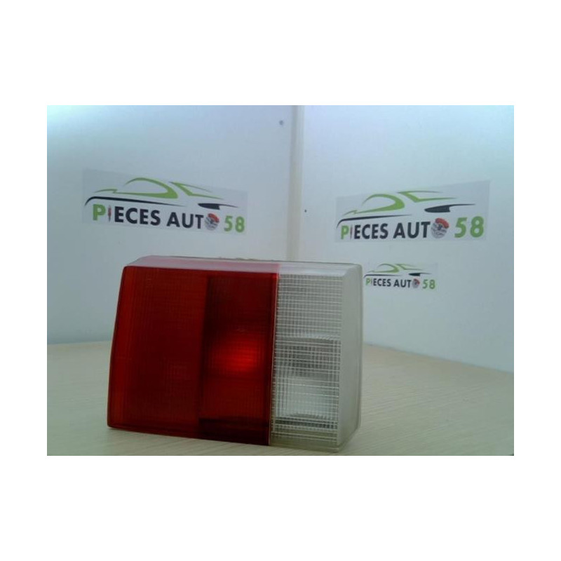 Feu arriere secondaire gauche (feux) AUDI 80 3 PHASE 1 d’occasion