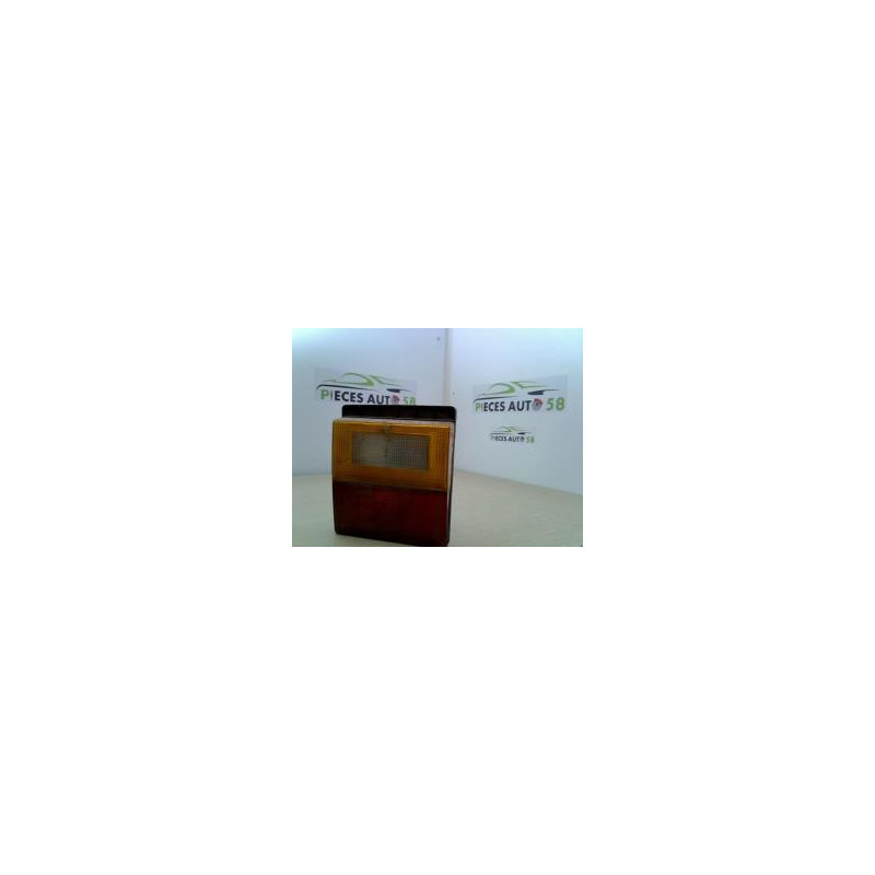 Feu arriere principal droit (feux) AUDI 80 1 PHASE 2 d’occasion