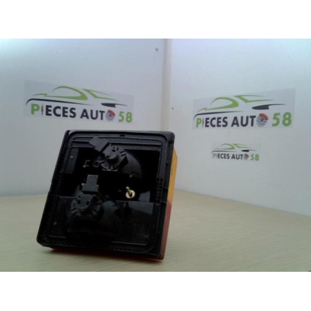 Feu arriere principal gauche (feux) AUDI 80 1 PHASE 2 d’occasion