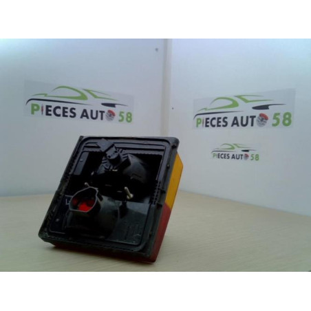 Feu arriere principal gauche (feux) AUDI 80 1 PHASE 2 d’occasion