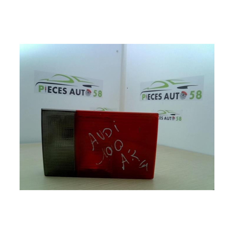 Feu arriere secondaire gauche (feux) AUDI 80 3 PHASE 2 d’occasion
