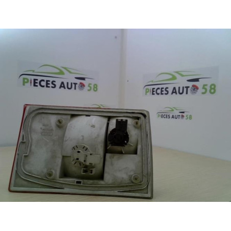 Feu arriere secondaire gauche (feux) AUDI 80 3 PHASE 2 d’occasion