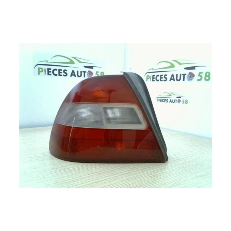 Feu arriere principal gauche (feux) HONDA CIVIC 6 PHASE 1 d’occasion