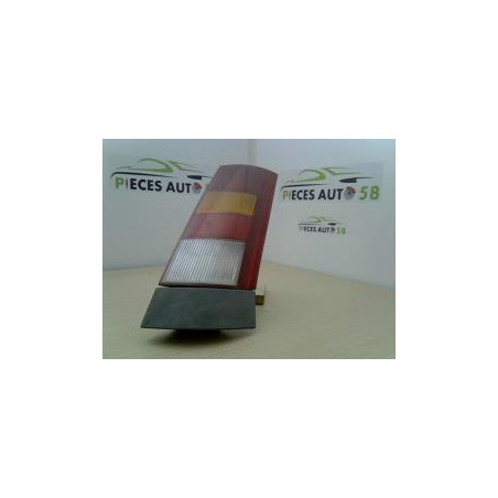 Feu arriere principal droit (feux) RENAULT SUPER 5 d’occasion