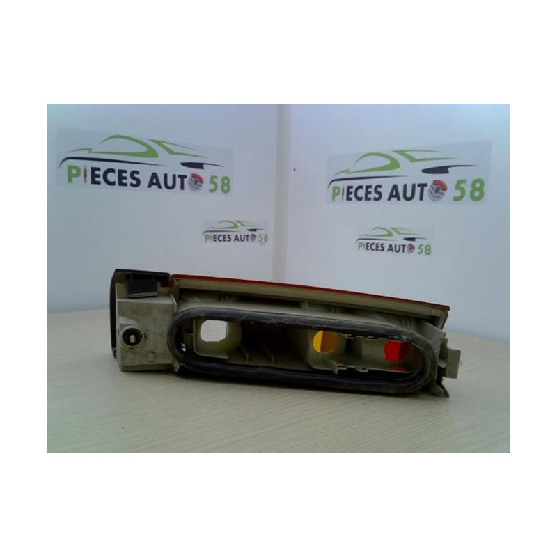 Feu arriere principal droit (feux) RENAULT SUPER 5 d’occasion