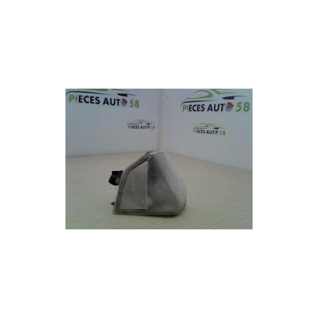 Optique avant secondaire droit (feux)(clignotant) CITROEN BX d’occasion