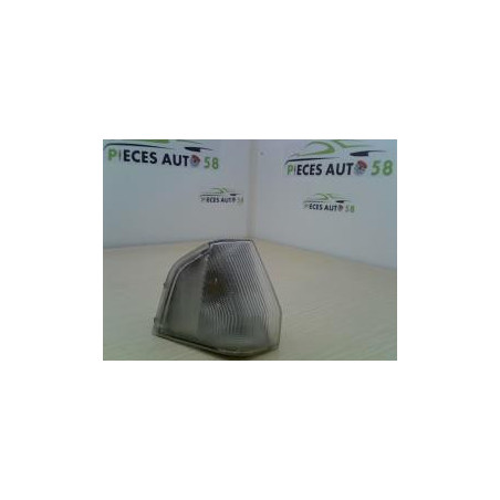 Optique avant secondaire droit (feux)(clignotant) CITROEN BX d’occasion