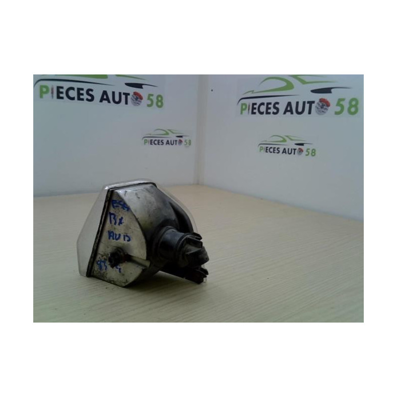 Optique avant secondaire droit (feux)(clignotant) CITROEN BX d’occasion