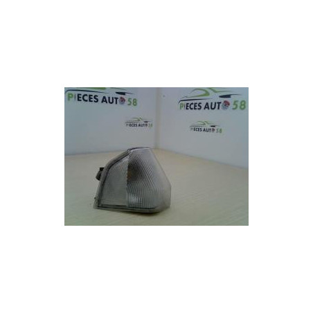 Optique avant secondaire droit (feux)(clignotant) CITROEN BX d’occasion