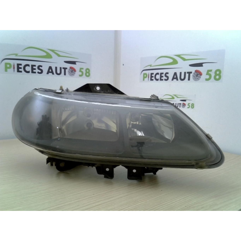 Optique avant principal droit (feux)(phare) RENAULT LAGUNA 1 PHASE 2 d’occasion