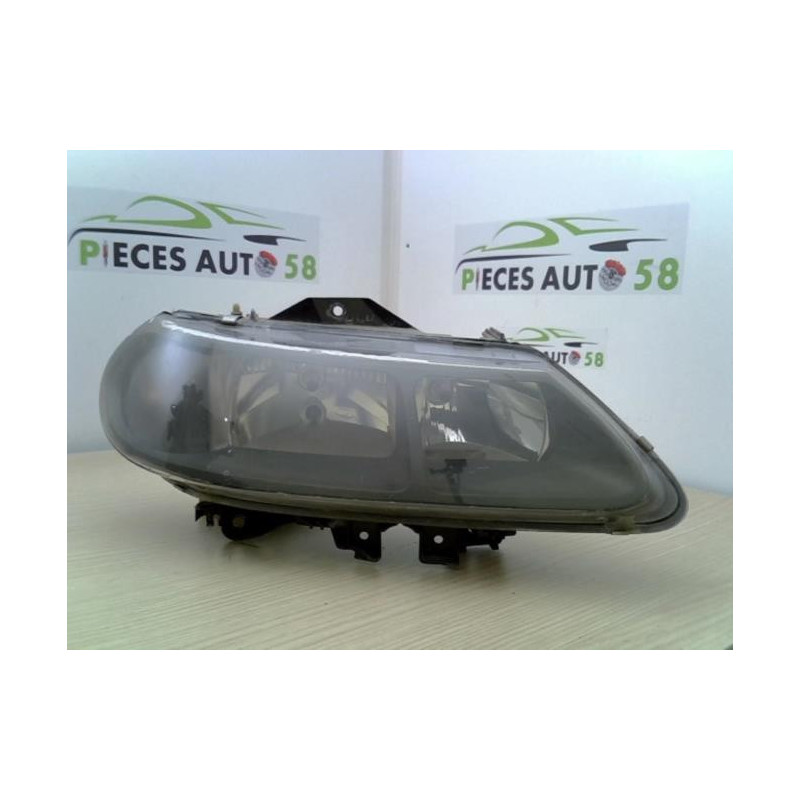 Optique avant principal droit (feux)(phare) RENAULT LAGUNA 1 PHASE 2 d’occasion