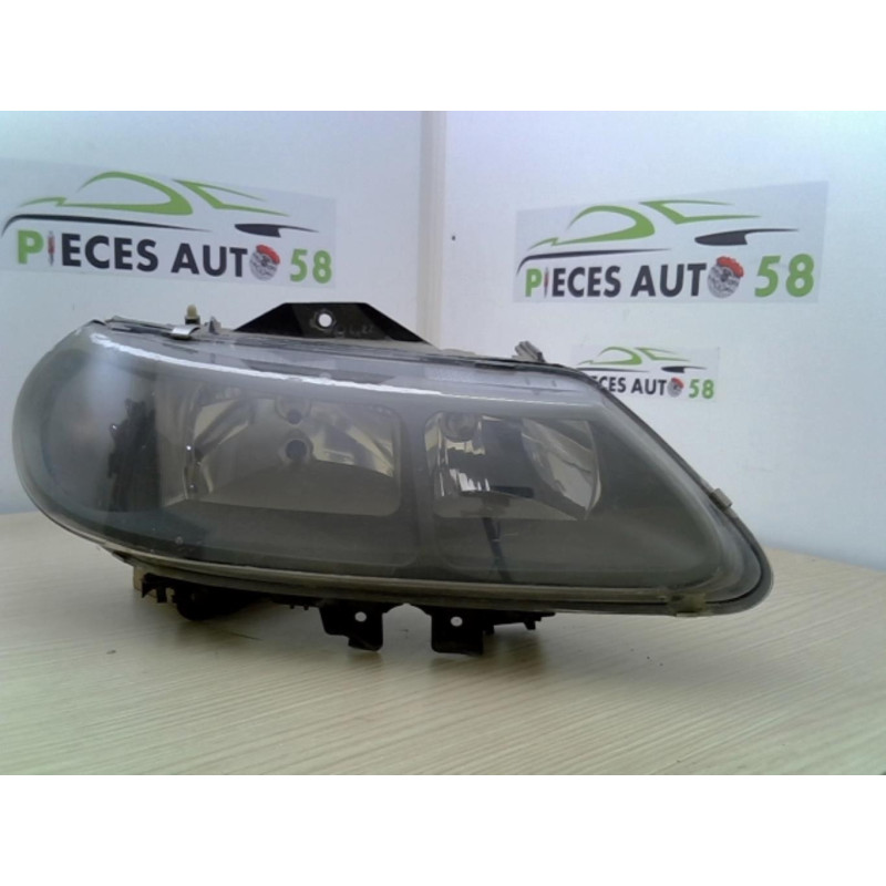 Optique avant principal droit (feux)(phare) RENAULT LAGUNA 1 PHASE 2 d’occasion