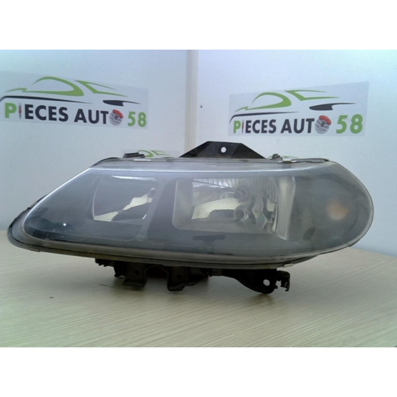 Optique avant principal gauche (feux)(phare) RENAULT LAGUNA 1 PHASE 2 d’occasion