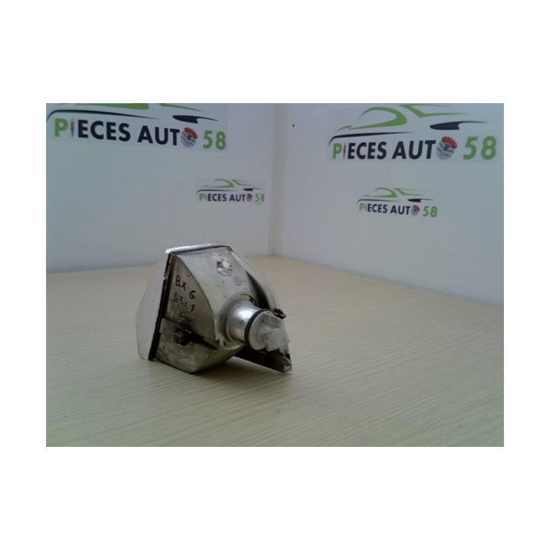 Optique avant secondaire droit (feux)(clignotant) CITROEN BX d’occasion