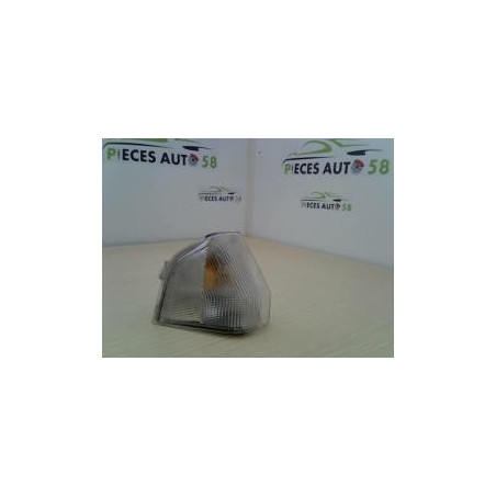 Optique avant secondaire droit (feux)(clignotant) CITROEN BX d’occasion