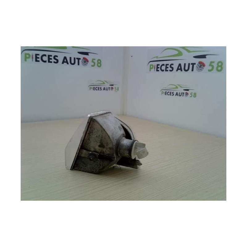 Optique avant secondaire droit (feux)(clignotant) CITROEN BX d’occasion