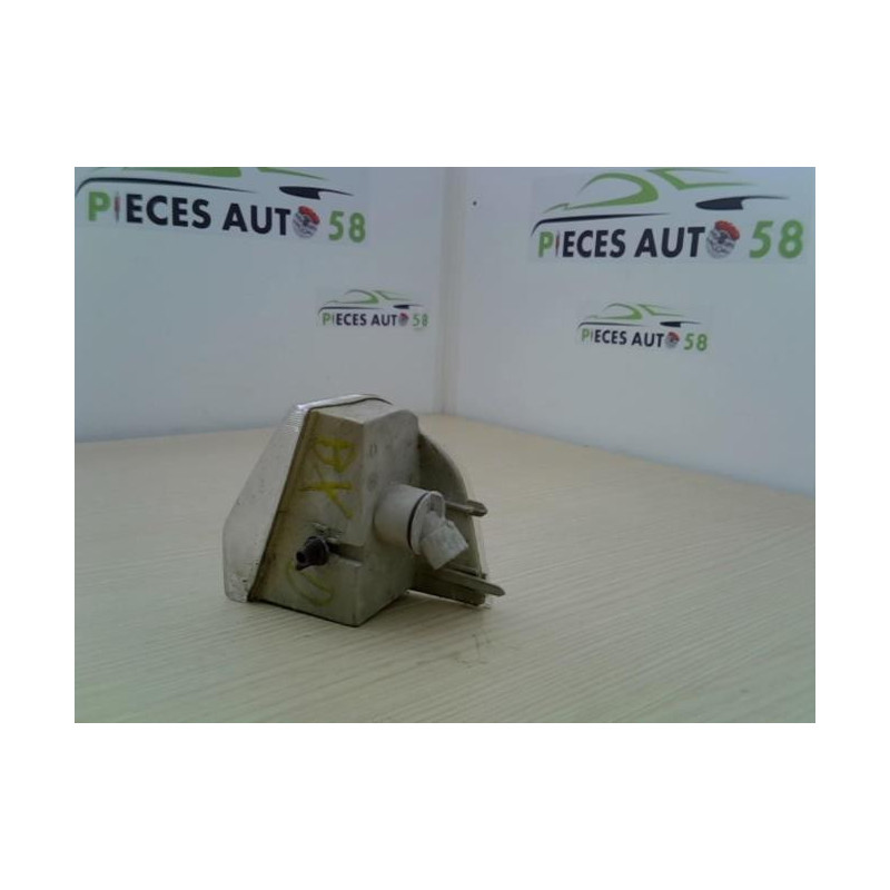 Optique avant secondaire droit (feux)(clignotant) CITROEN BX d’occasion