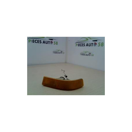 Optique avant secondaire gauche (feux)(clignotant) RENAULT SUPER 5 d’occasion