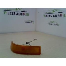 Optique avant secondaire droit (feux)(clignotant) RENAULT SUPER 5 d’occasion