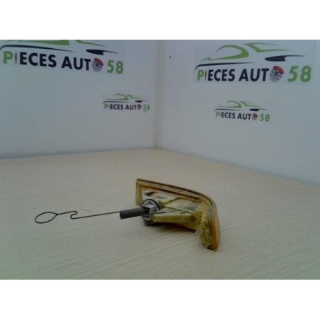 Optique avant secondaire droit (feux)(clignotant) RENAULT SUPER 5 d’occasion