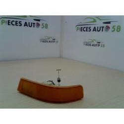 Optique avant secondaire droit (feux)(clignotant) RENAULT SUPER 5 d’occasion
