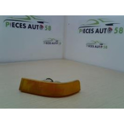 Optique avant secondaire gauche (feux)(clignotant) RENAULT SUPER 5 d’occasion