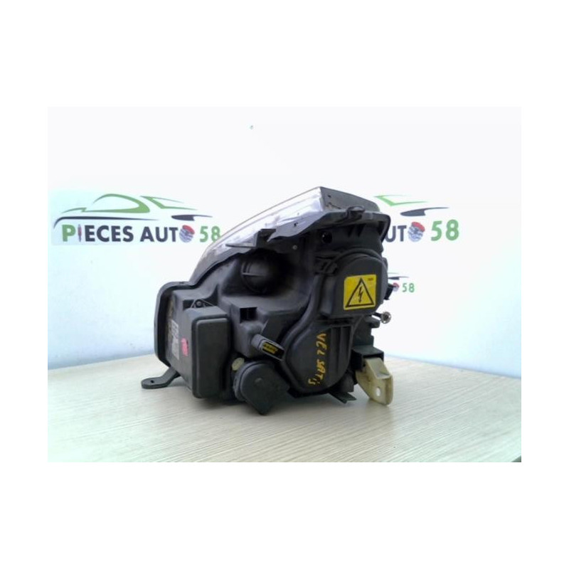Optique avant principal droit (feux)(phare) RENAULT VEL SATIS PHASE 1 d’occasion