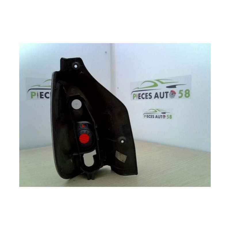 Feu arriere principal droit (feux) RENAULT ESPACE 3 d’occasion