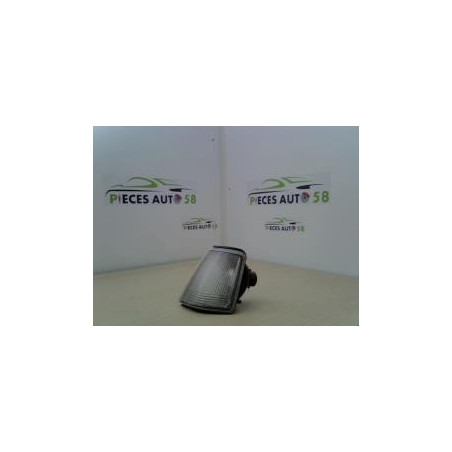 Optique avant secondaire gauche (feux)(clignotant) PEUGEOT 309 PHASE 1 d’occasion
