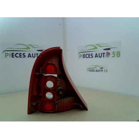 Feu arriere principal droit (feux) RENAULT CLIO 2 PHASE 2 d’occasion