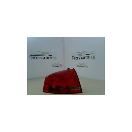 Feu arriere principal gauche (feux) AUDI A4 2 PHASE 2 d’occasion