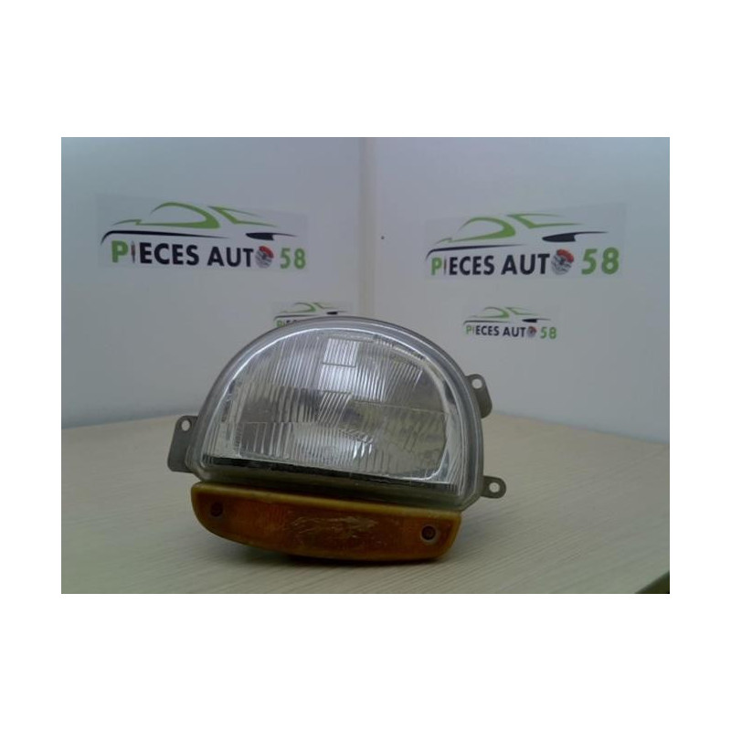 Optique avant principal gauche (feux)(phare) RENAULT TWINGO 1 PHASE 1 d’occasion