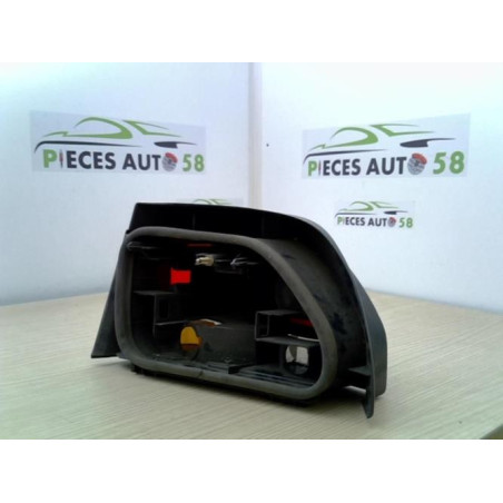 Feu arriere principal droit (feux) RENAULT CLIO 1 PHASE 1 d’occasion