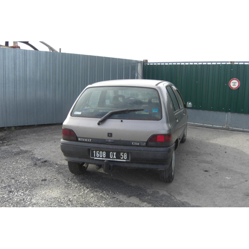 Optique avant principal gauche (feux)(phare) RENAULT CLIO 1 PHASE 2 d’occasion