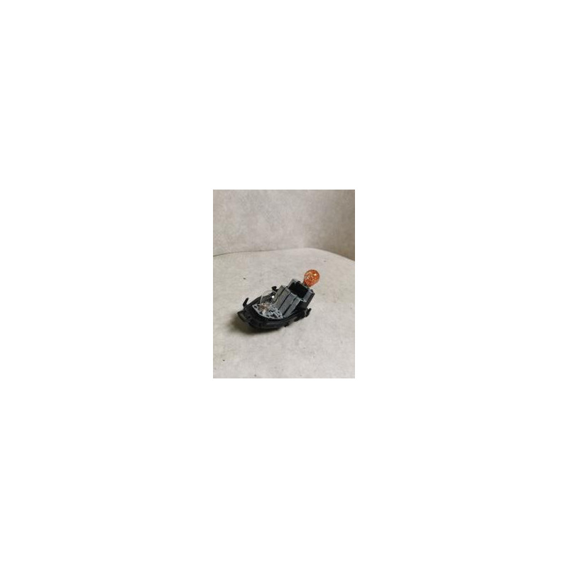 Platine feu arriere gauche RENAULT CLIO 4 PHASE 1 d’occasion