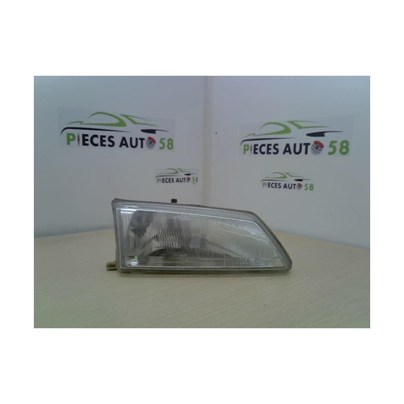 Optique avant principal droit (feux)(phare) PEUGEOT 106 PHASE 1 d’occasion
