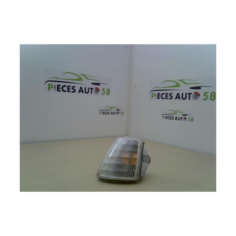 Optique avant secondaire gauche (feux)(clignotant) RENAULT R19 PHASE 1 d’occasion