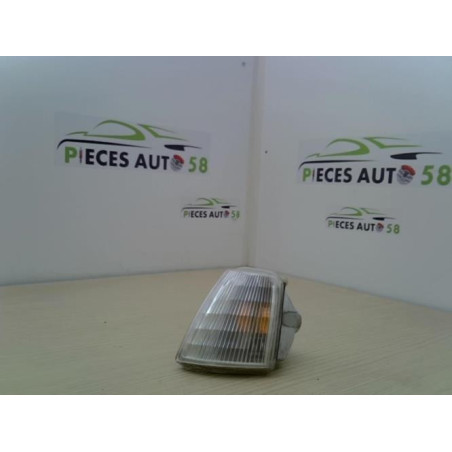 Optique avant secondaire gauche (feux)(clignotant) RENAULT R19 PHASE 1 d’occasion