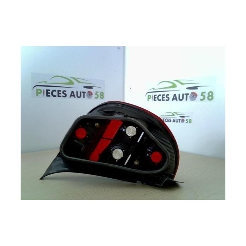 Feu arriere principal droit (feux) CITROEN C5 1 PHASE 1 d’occasion