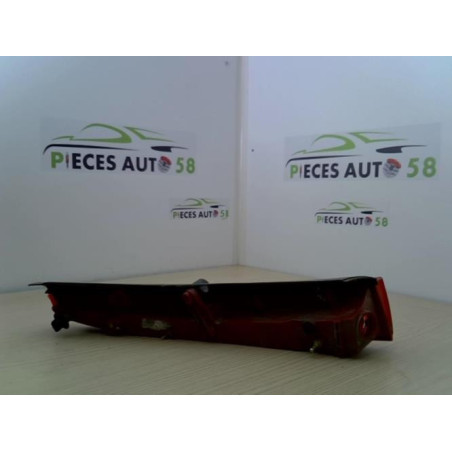 Feu arriere secondaire droit (feux) CITROEN C5 1 PHASE 2 BREAK d’occasion