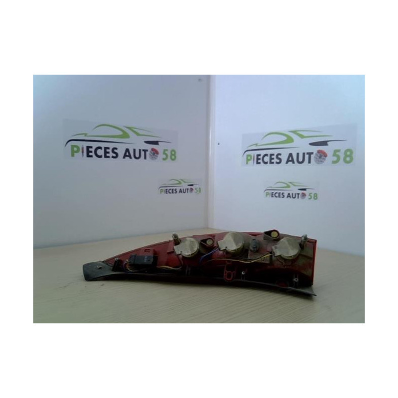 Feu arriere principal droit (feux) CITROEN C5 1 PHASE 2 BREAK d’occasion