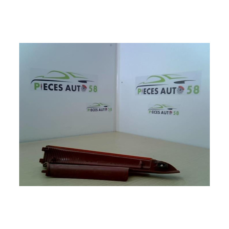 Feu factice arriere droit CITROEN C4 1 PHASE 1 d’occasion