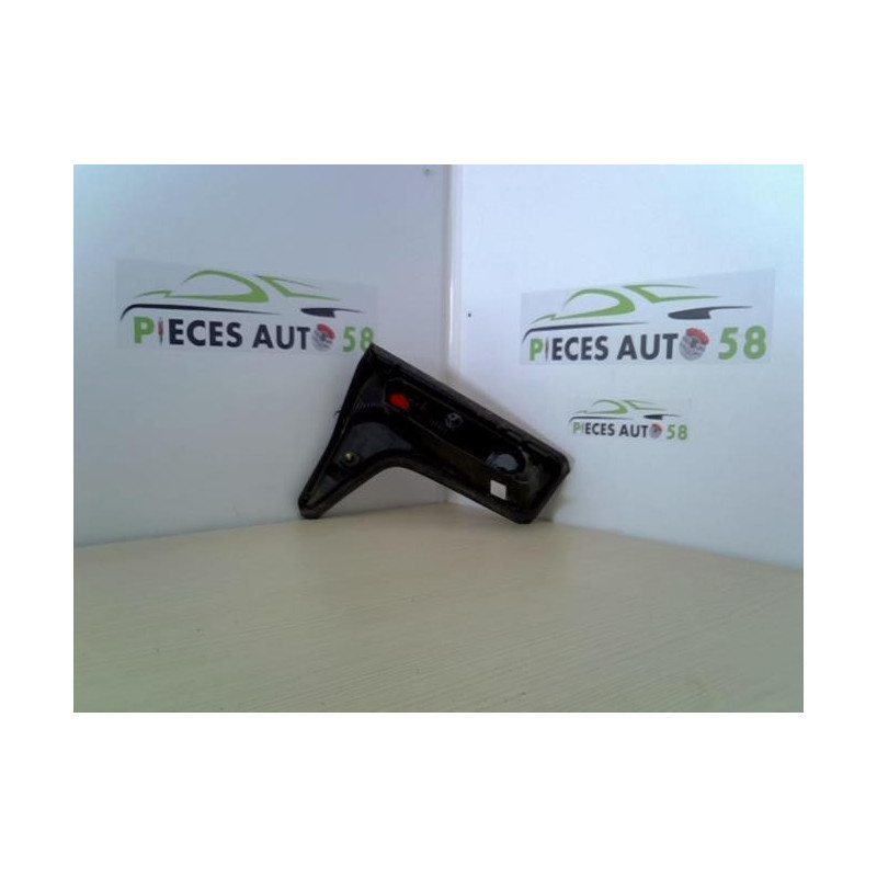 Feu arriere secondaire droit (feux) CITROEN  d’occasion