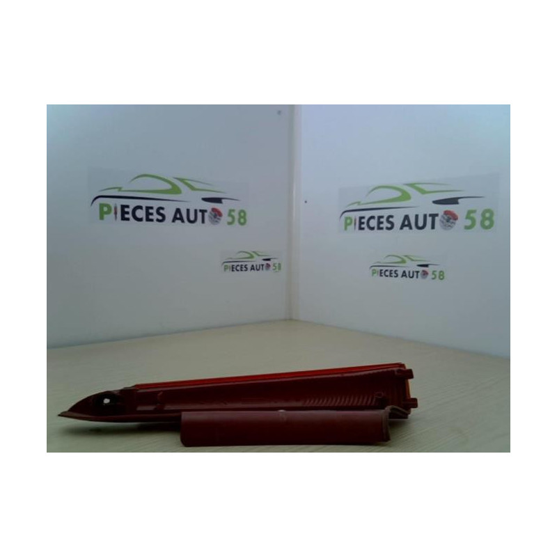 Feu factice arriere gauche CITROEN C4 1 PHASE 1 d’occasion