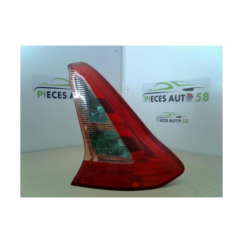 Feu arriere principal droit (feux) CITROEN C4 1 PHASE 1 COUPE d’occasion