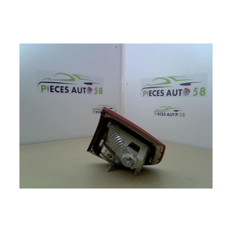 Feu arriere secondaire droit (feux) CITROEN C4 PICASSO 1 d’occasion