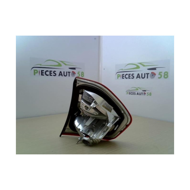 Feu arriere secondaire gauche (feux) CITROEN C4 PICASSO 1 d’occasion